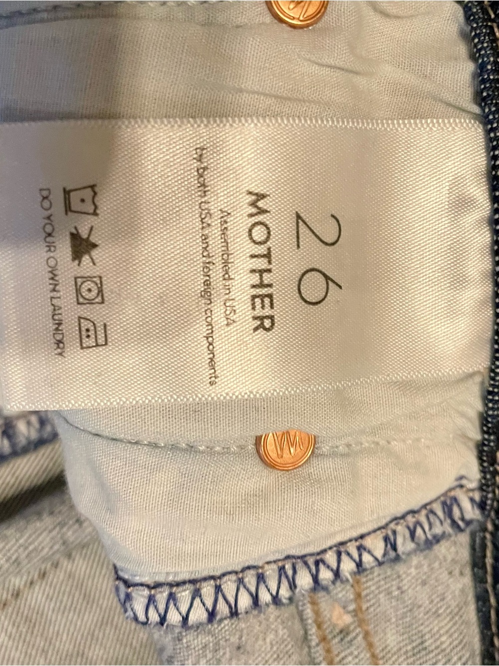MOTHER The Looker Crop High-Rise Dark Indigo Ankle Skinny Jeans size 26 - Picture 3 of 6